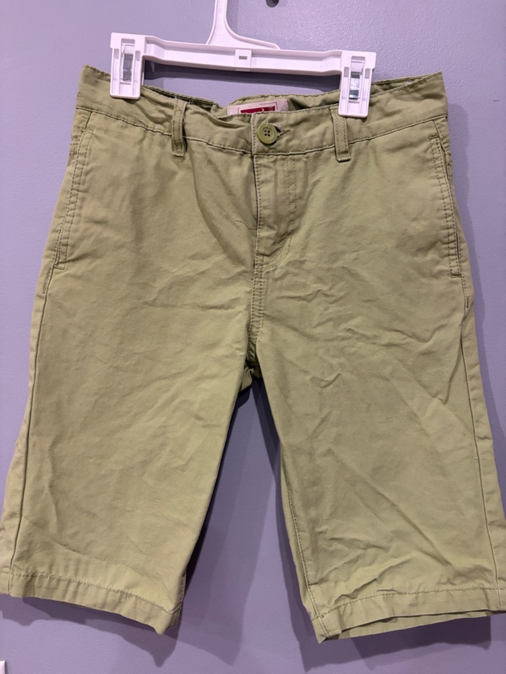 LEVI'S Light Green Chino Shorts